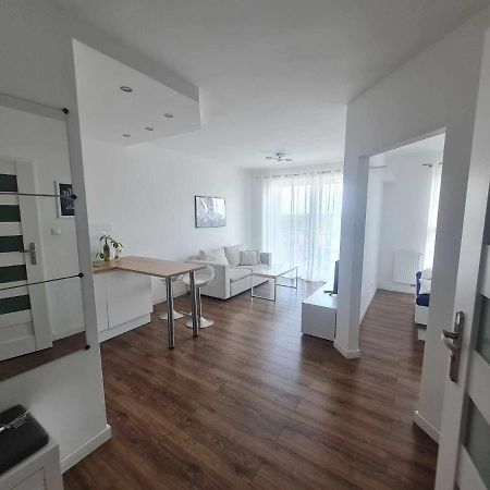 Apartament Sunrise Poznan - Self Check-In 24H 아파트 외부 사진